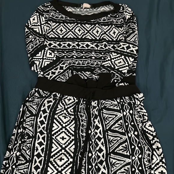 Two piece jumpsuit black and white print - Picture 1 of 3